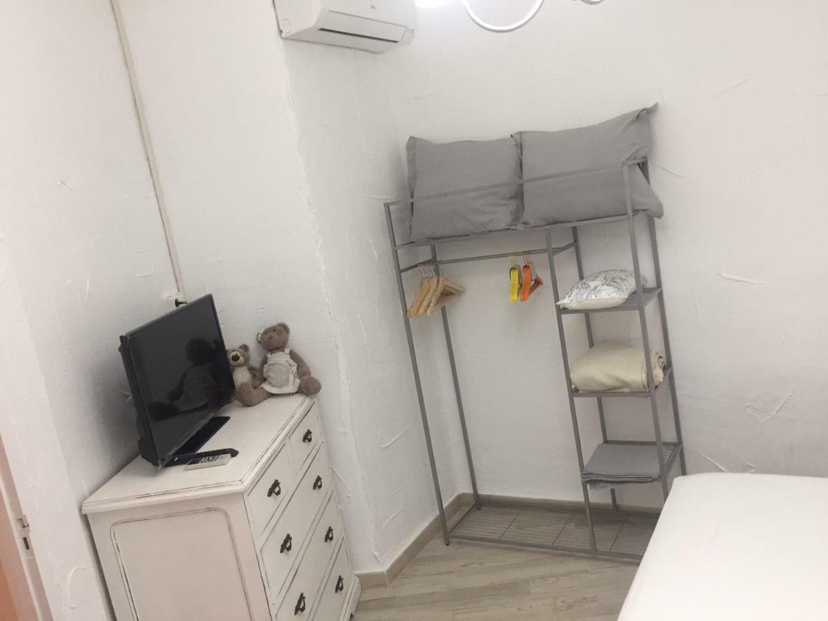 La Casa De La Higuerita Apartment Фуeнхирола Екстериор снимка